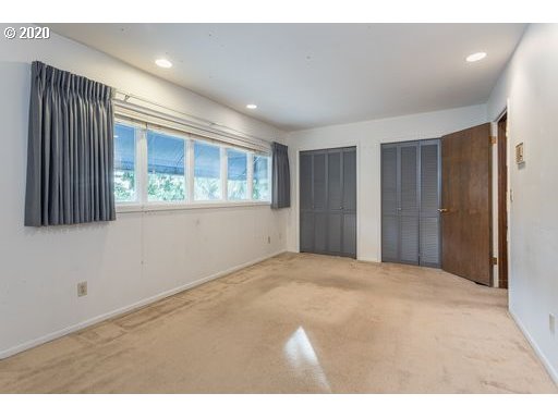 3625 Southwest Patton Road Portland, OR 97221 - Photo 24 of 32