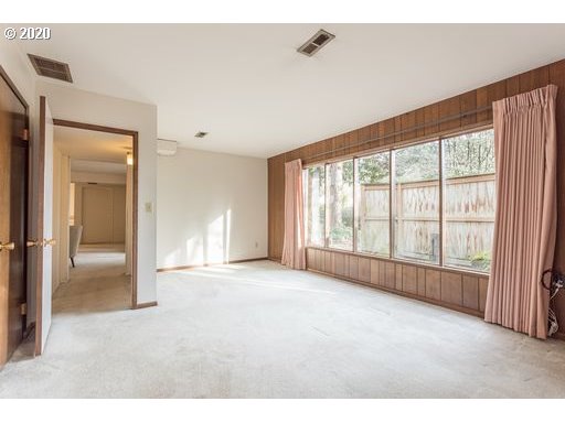 3625 Southwest Patton Road Portland, OR 97221 - Photo 28 of 32