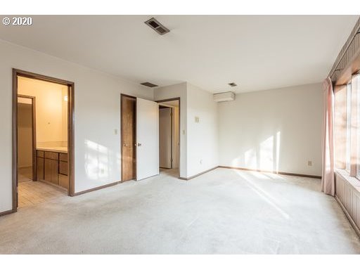 3625 Southwest Patton Road Portland, OR 97221 - Photo 29 of 32