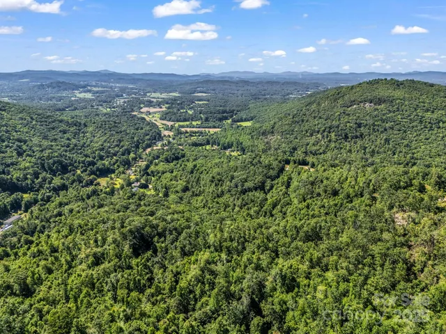 $300,000 | Tbd Climbing Road, Hendersonville, NC 28792