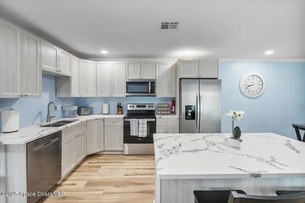 $784,900 | 513-515 Ronnie Drive, Indian Harbour Beach, FL 32937