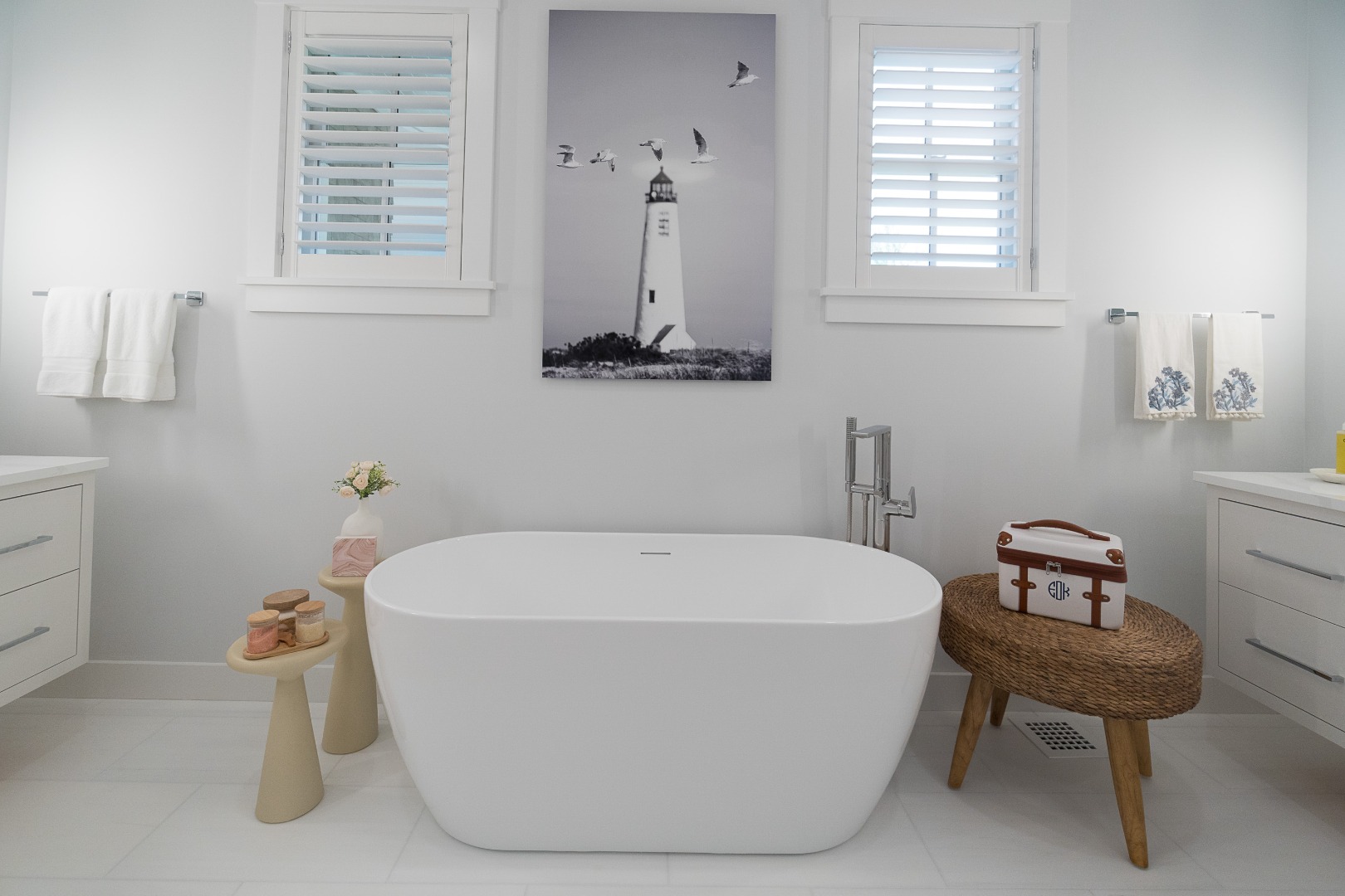 41 Monomoy Road Nantucket, MA 02554 - Photo 37 of 54 Gallery Image 37
