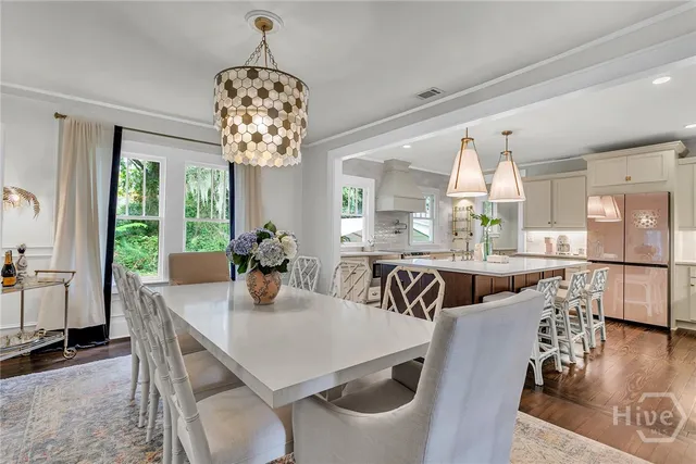 $3,200 | 1108 Bonaventure Road, Savannah, GA 31404