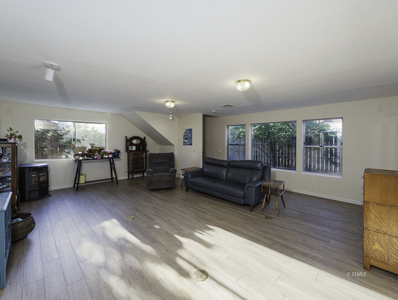 513 South Appaloosa Street Ridgecrest, CA 93555 - Photo 12 of 37