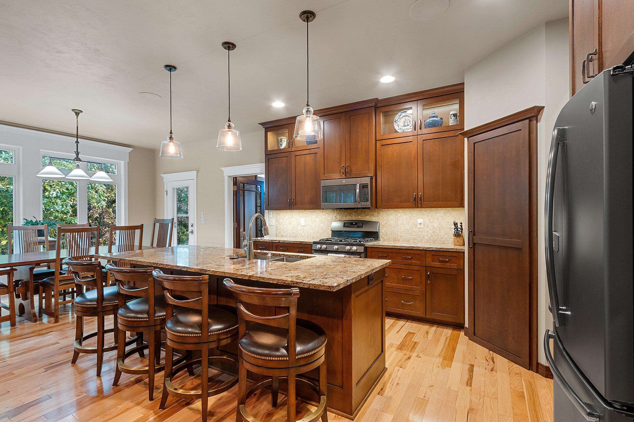 3327 Largo Ridge Drive Green Bay, WI 54311 - Photo 12 of 71