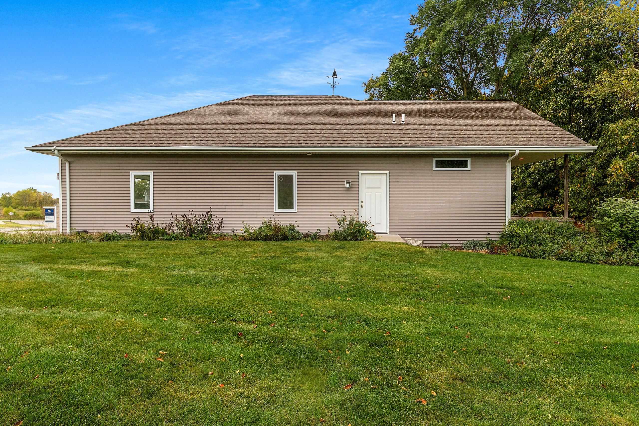 3327 Largo Ridge Drive Green Bay, WI 54311 - Photo 47 of 71