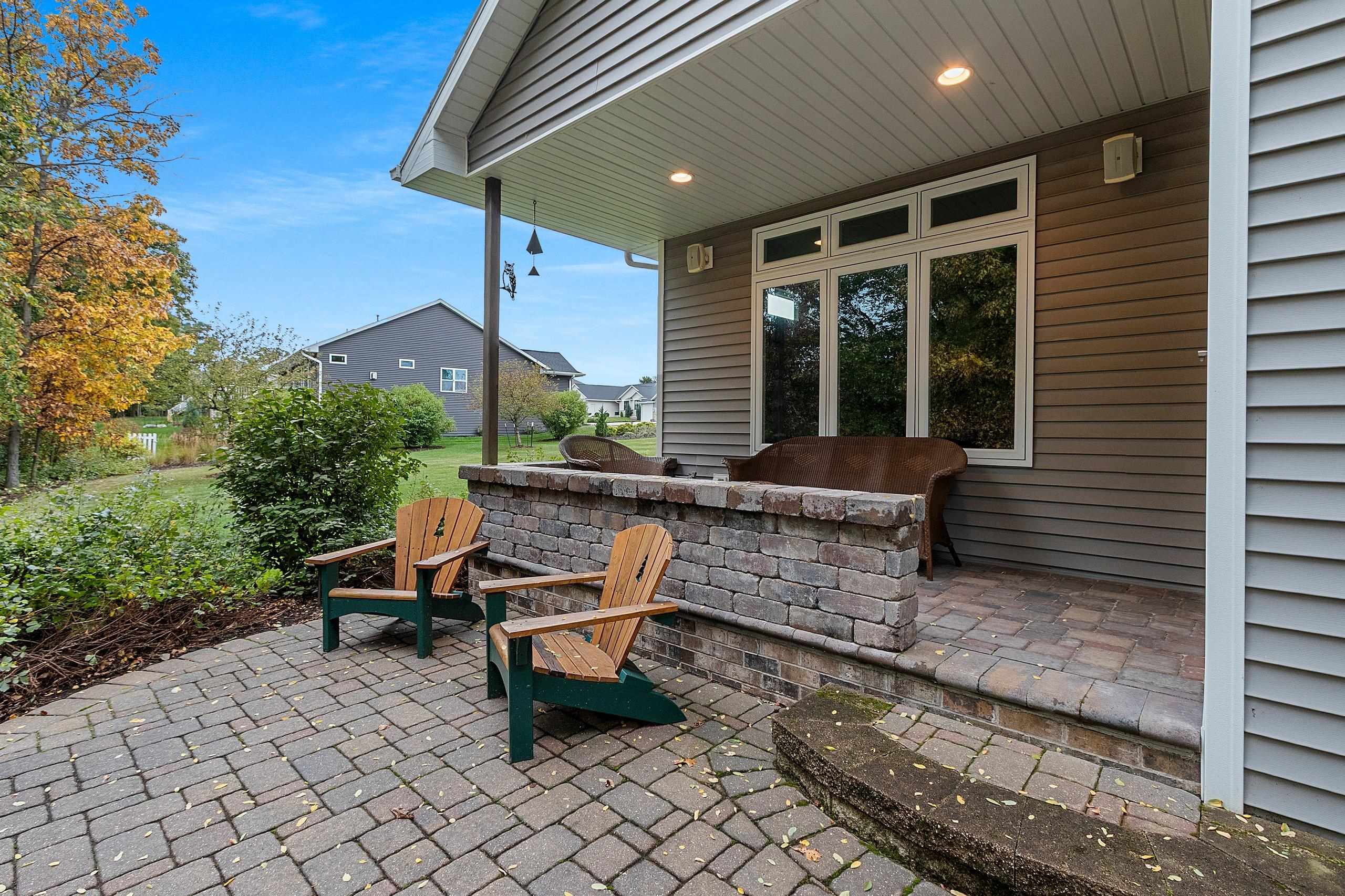 3327 Largo Ridge Drive Green Bay, WI 54311 - Photo 52 of 71