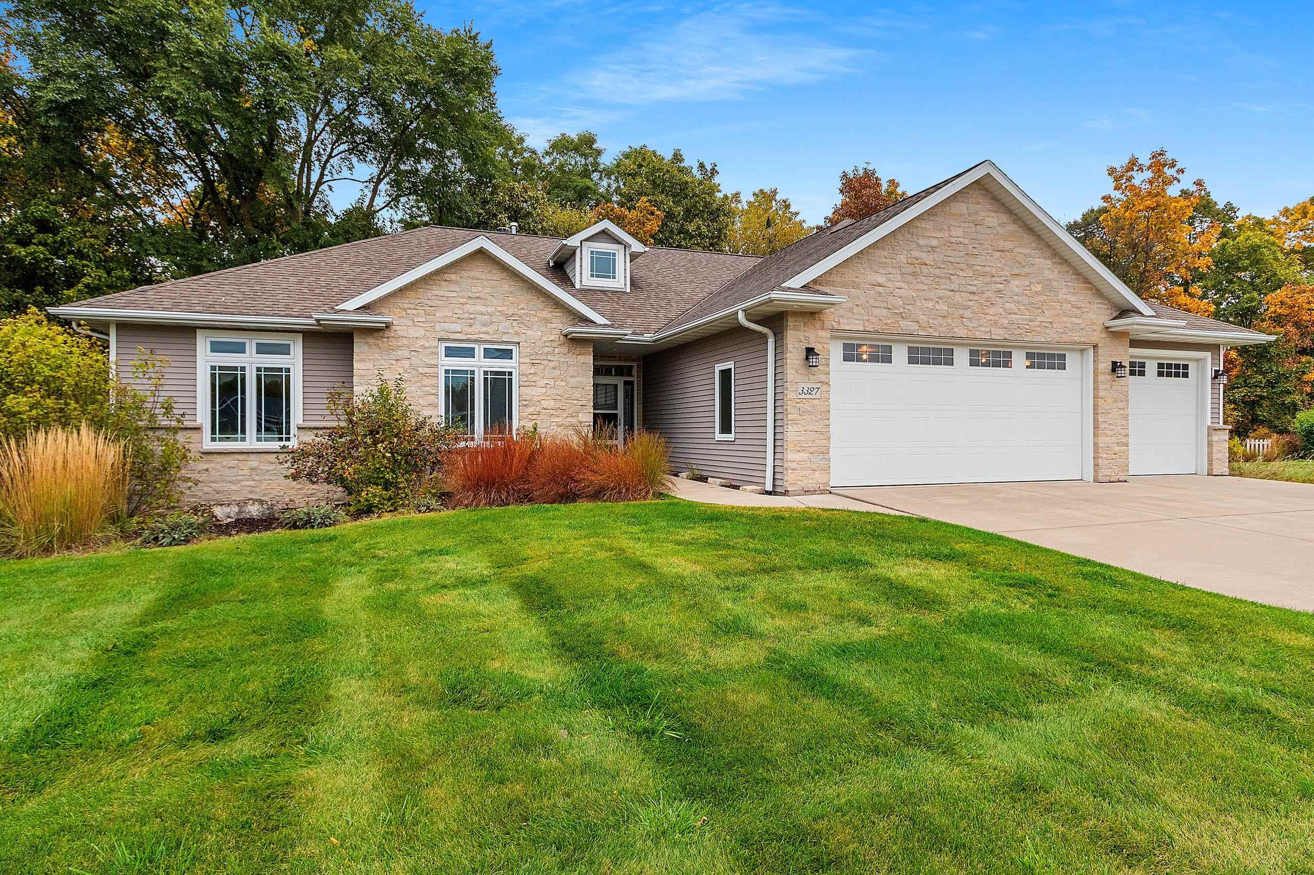 3327 Largo Ridge Drive Green Bay, WI 54311 - Photo 70 of 71