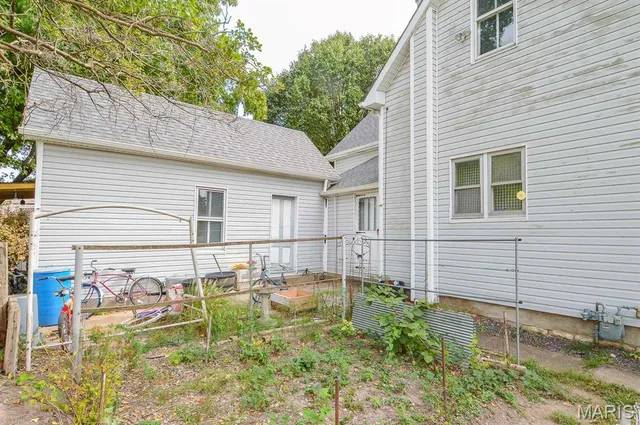 $20,000 | 519 West Madison Street, Millstadt, IL 62260