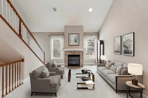 $599,500 | 4902 Steeplechase Court, Unit 35, Eagan, MN 55122