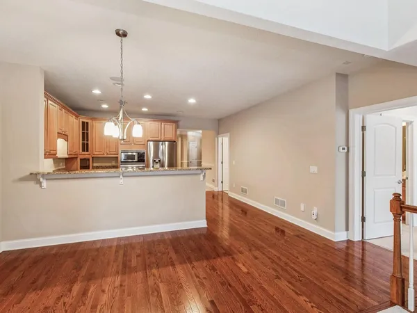$599,500 | 4902 Steeplechase Court, Unit 35, Eagan, MN 55122