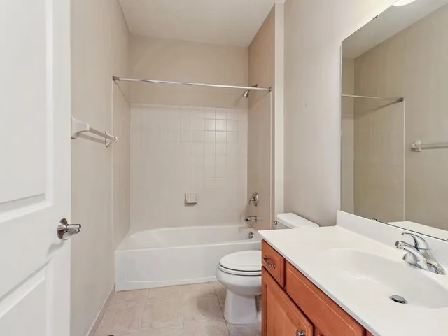 $629,900 | 4902 Steeplechase Court, Unit 35, St. Paul, MN 55122