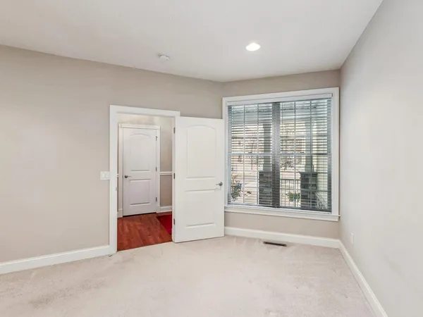$599,500 | 4902 Steeplechase Court, Unit 35, Eagan, MN 55122