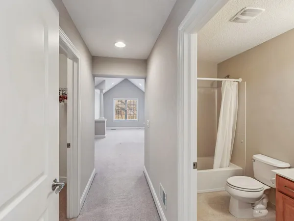 $599,500 | 4902 Steeplechase Court, Unit 35, Eagan, MN 55122