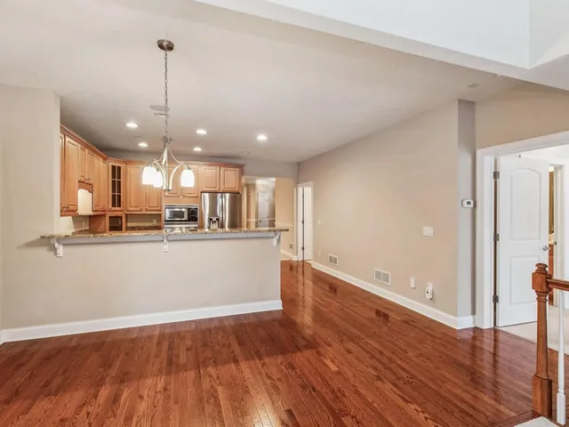 $629,900 | 4902 Steeplechase Court, Unit 35, St. Paul, MN 55122