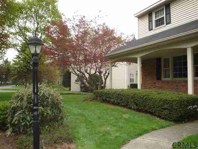 15 Carriage Road Bethlehem, NY 12054 - Photo 2 of 15 Photo 2