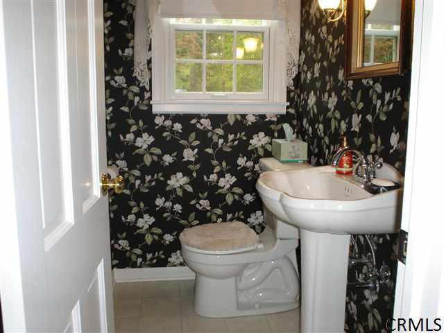 15 Carriage Road Bethlehem, NY 12054 - Photo 7 of 15 Photo 7
