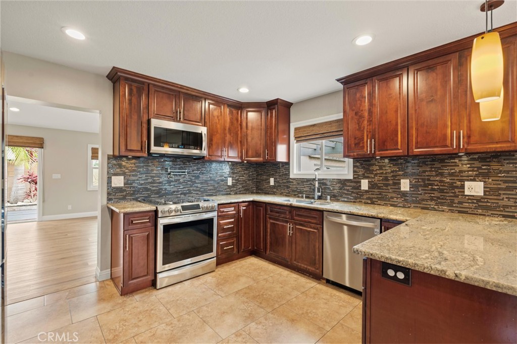 6071 Modoc Road Westminster, CA 92683 - Photo 6 of 29