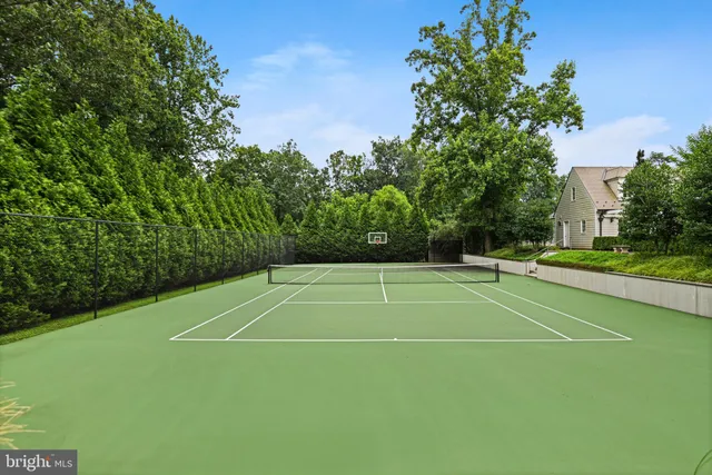 $15,000,000 | 11100 Kings Cavalier Court, Oakton, VA 22124