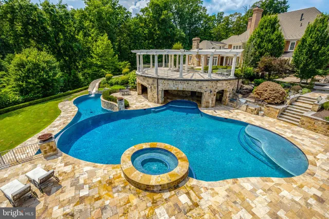 $15,000,000 | 11100 Kings Cavalier Court, Oakton, VA 22124