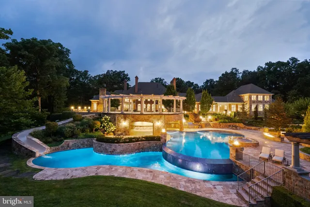 $15,000,000 | 11100 Kings Cavalier Court, Oakton, VA 22124