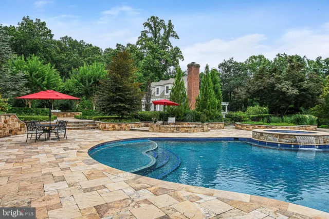 $15,000,000 | 11100 Kings Cavalier Court, Oakton, VA 22124