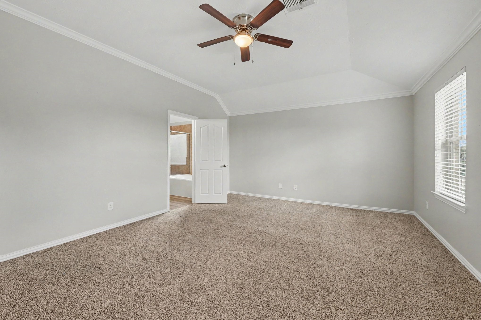 8431 Parapet Place Rosharon, TX 77583 - Photo 10 of 26