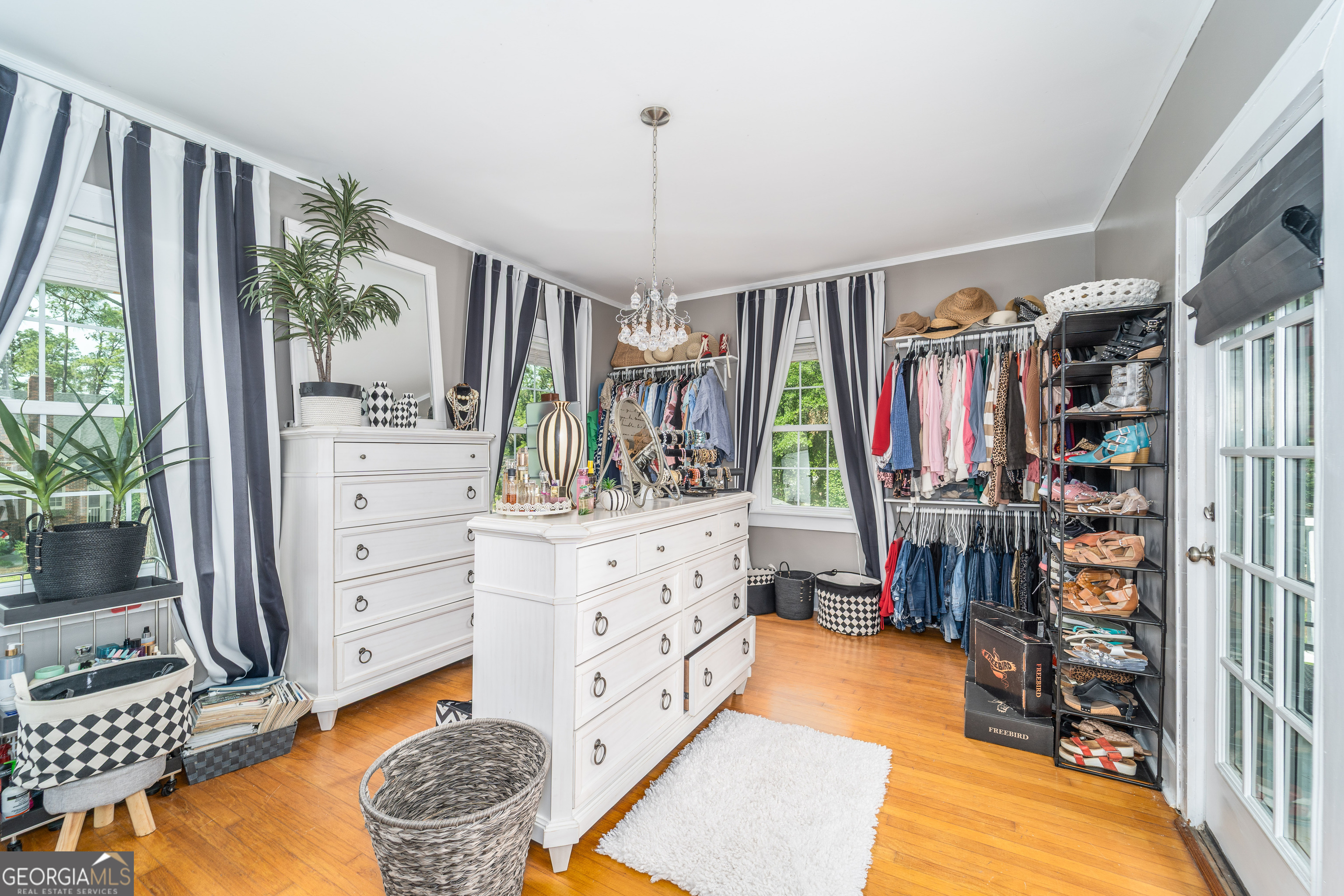 1101 Cherokee Drive Waycross, GA 31501 - Photo 20 of 24 a walk in closet