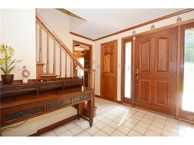 132 Froebe Road Venetia, PA 15367 - Photo 3 of 25 Entry/Foyer. LARGE NEUTRAL ENTRY WITH WELL CARED FOR TRADITIONAL FINISHED STAINED WOOD. LIGHT AND BRIGHT TO RECEIVE YOU AND YOUR GUESTS.