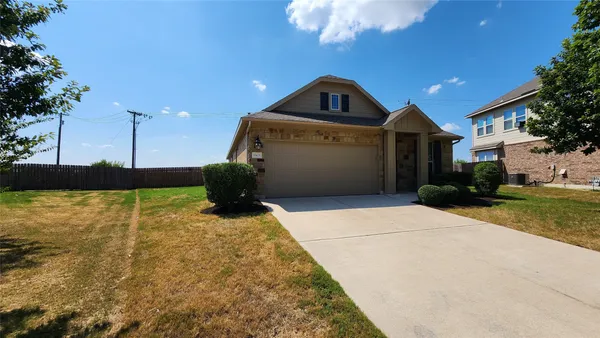$2,200 | 18428 Blush Rose Road, Pflugerville, TX 78660