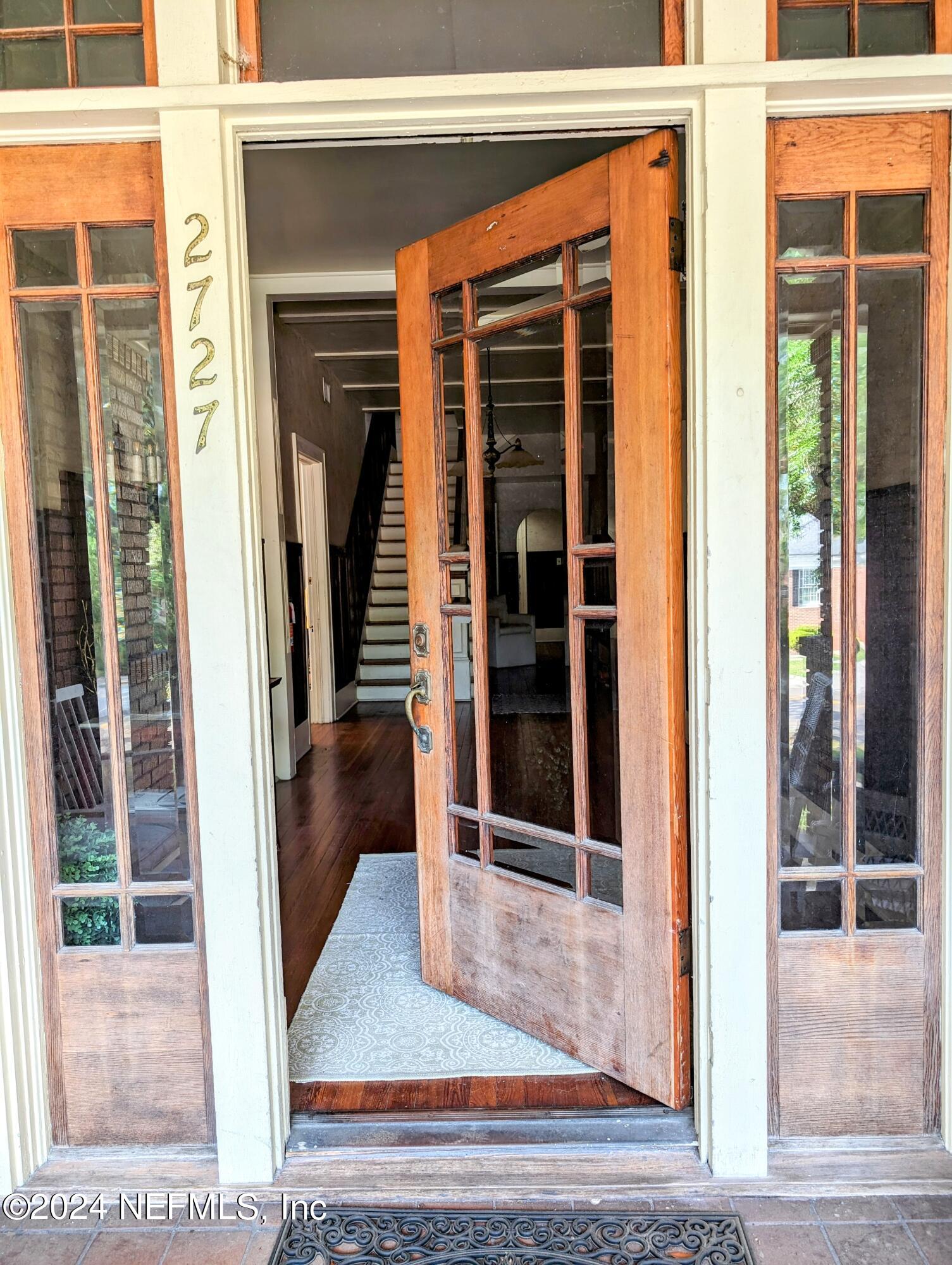 2727 Riverside Avenue, Unit 3 Jacksonville, FL 32205 - Photo 2 of 13 PXL_20240503_201305783~2