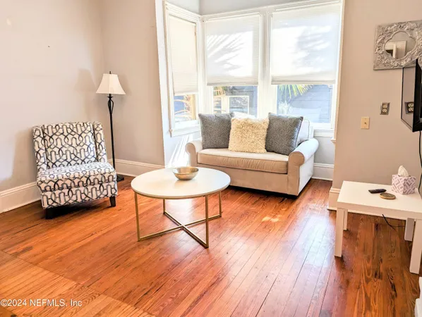 $1,300 | 2727 Riverside Avenue, Unit 3, Jacksonville, FL 32205