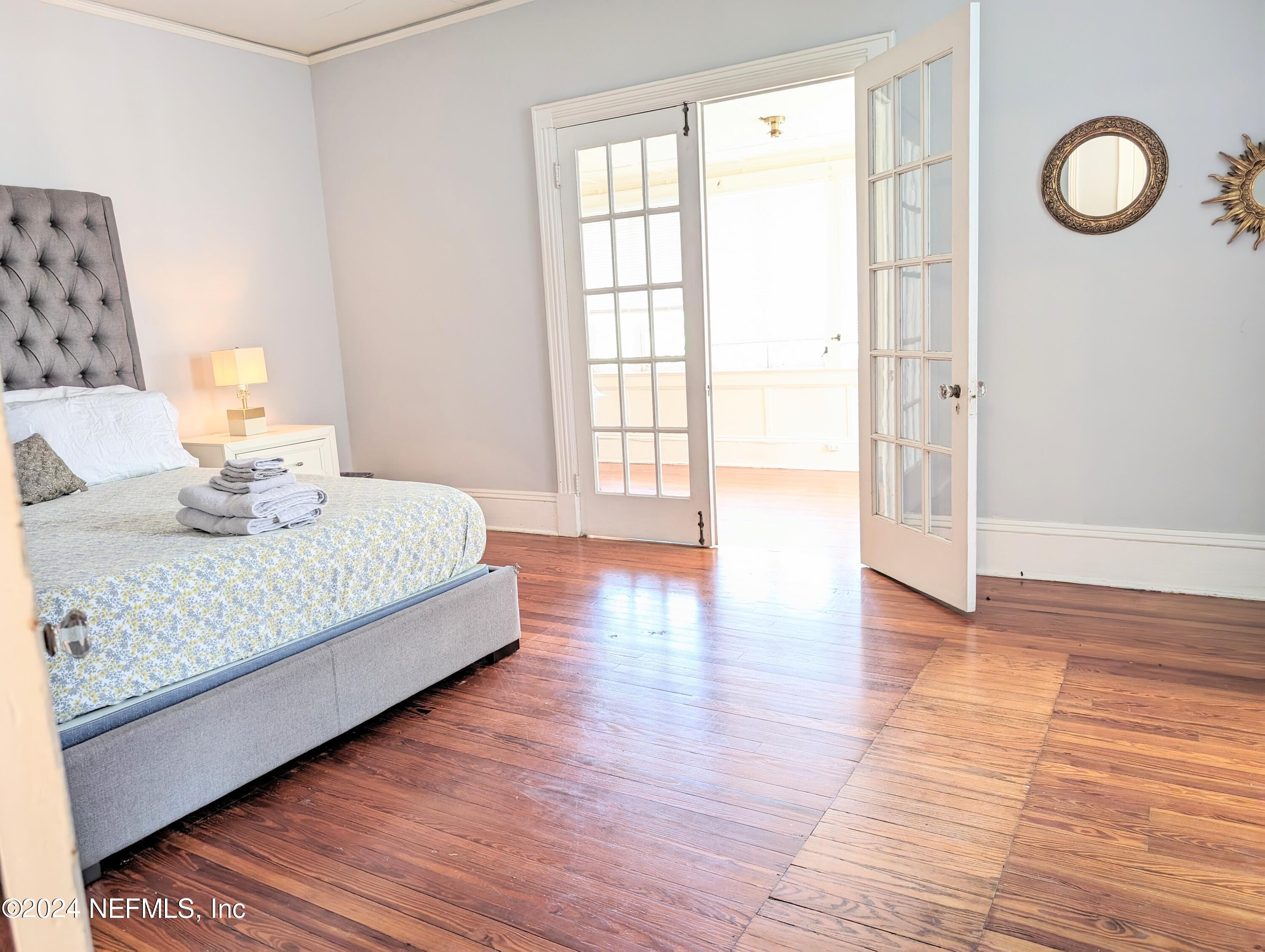 2727 Riverside Avenue, Unit 3 Jacksonville, FL 32205 - Photo 6 of 13 PXL_20240503_203902512~2