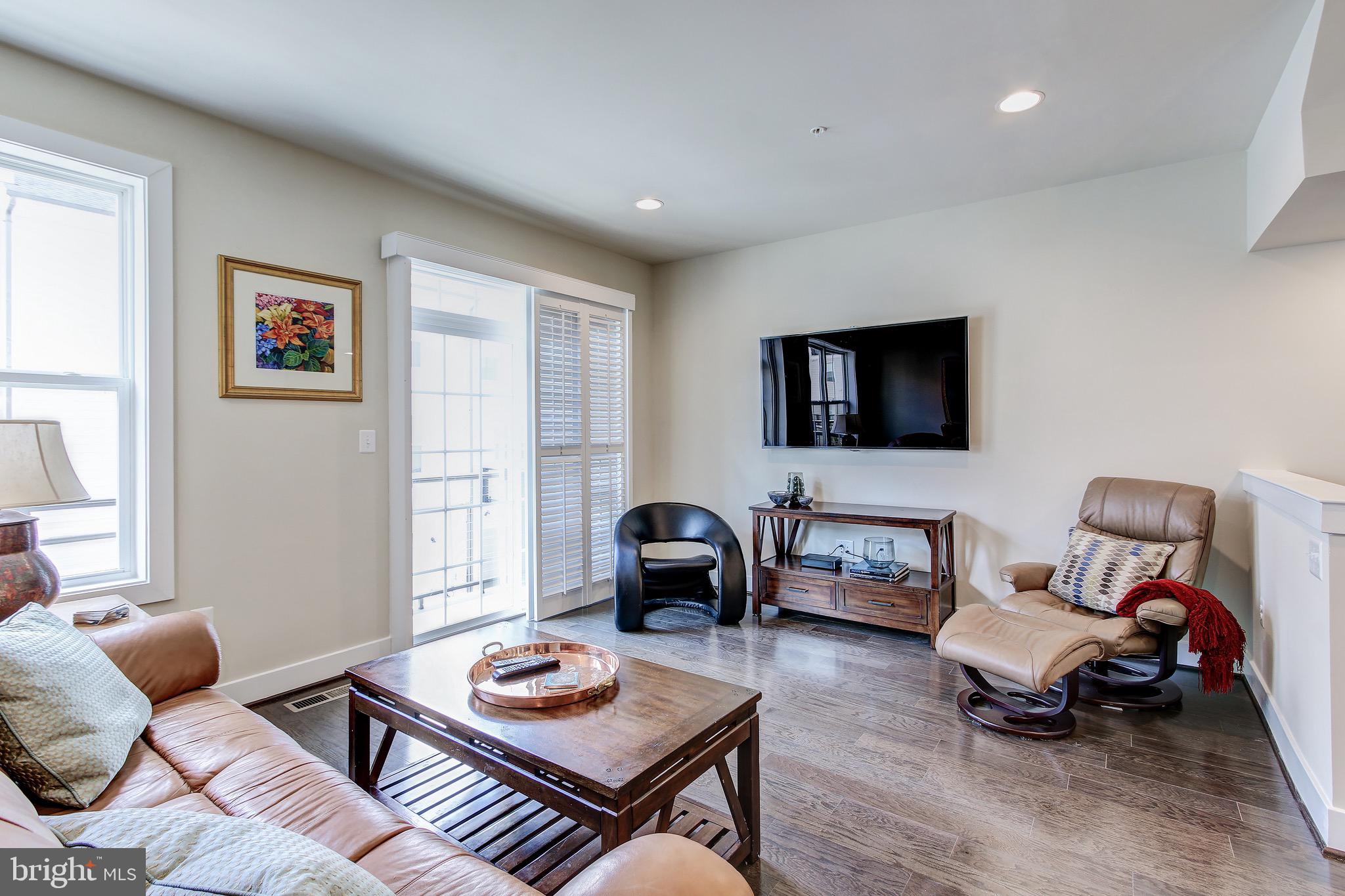 123 Kandinsky Loop Silver Spring, MD 20906 - Photo 9 of 35 Gallery Image 9