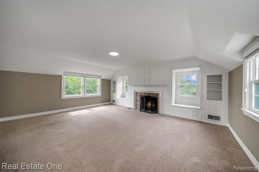 30600 Lahser Road Beverly Hills, MI 48025 - Photo 34 of 59