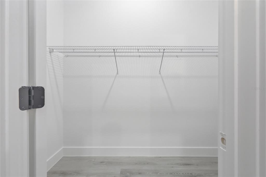 13975 Southwest 27 Ct Road Ocala, FL 34473 - Photo 25 of 35 a bathroom with a shower