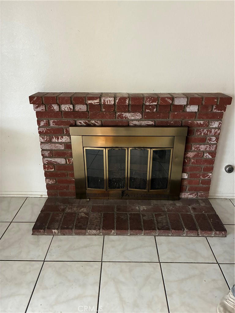 1144 North Glenwood Avenue Rialto, CA 92376 - Photo 34 of 35 a view of a terrace