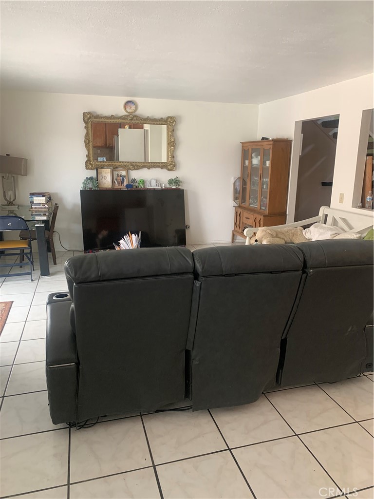 1144 North Glenwood Avenue Rialto, CA 92376 - Photo 9 of 35 a living room with furniture