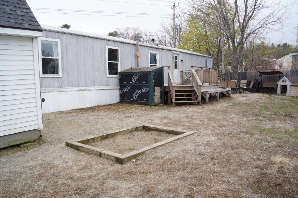 26 Hog Bay Road Franklin, ME 04634 - Photo 2 of 17 DSC04117
