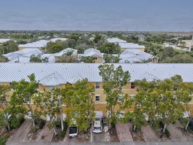 $329,900 | 1910 Shoma Drive, West Palm Beach, FL 33414