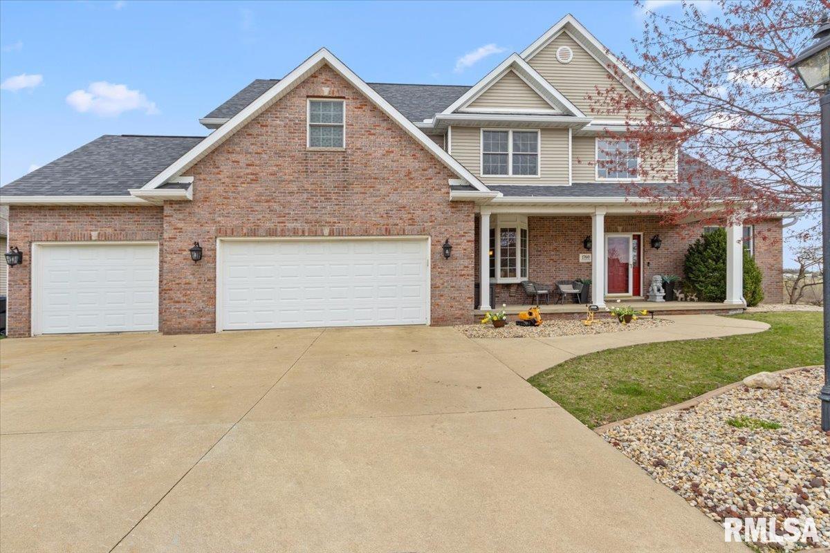 1760 Kingsbury Road Washington, IL 61571 - Photo 1 of 85 Gallery Image 1