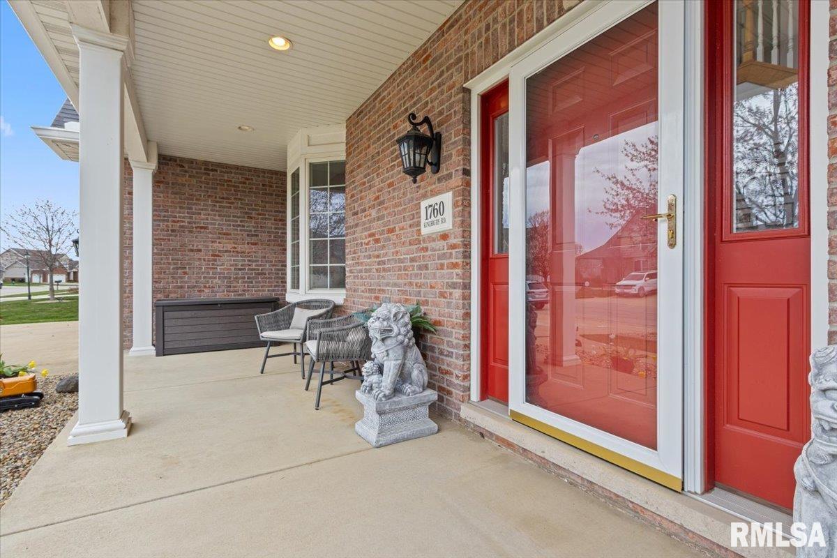 1760 Kingsbury Road Washington, IL 61571 - Photo 12 of 85 Gallery Image 12