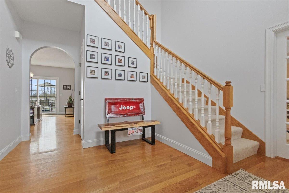 1760 Kingsbury Road Washington, IL 61571 - Photo 16 of 85 Gallery Image 16