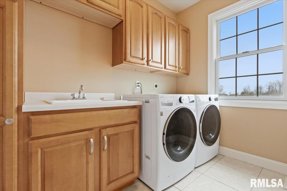 1760 Kingsbury Road Washington, IL 61571 - Photo 36 of 85 Gallery Image 36