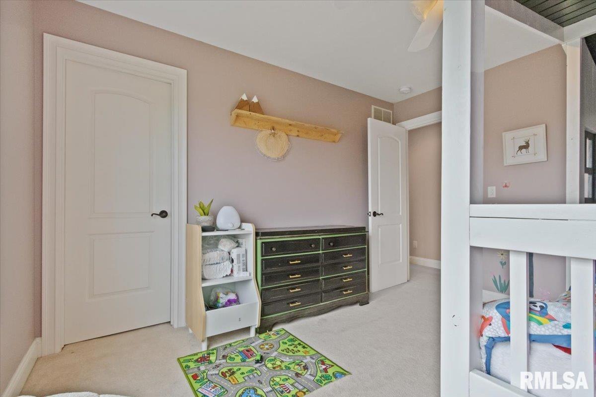 1760 Kingsbury Road Washington, IL 61571 - Photo 43 of 85 Gallery Image 43