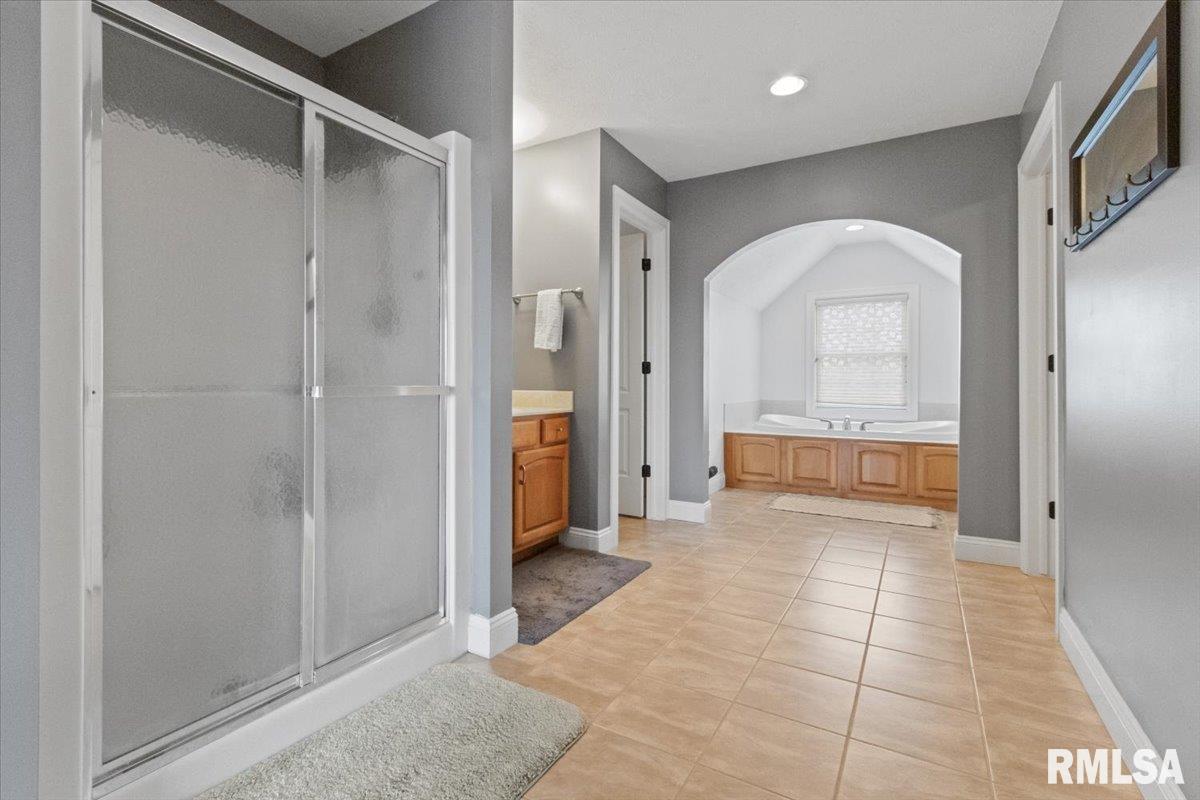 1760 Kingsbury Road Washington, IL 61571 - Photo 49 of 85 Gallery Image 49