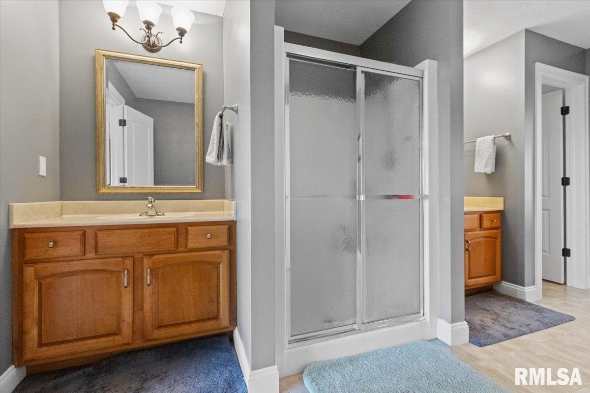 1760 Kingsbury Road Washington, IL 61571 - Photo 50 of 85 Gallery Image 50
