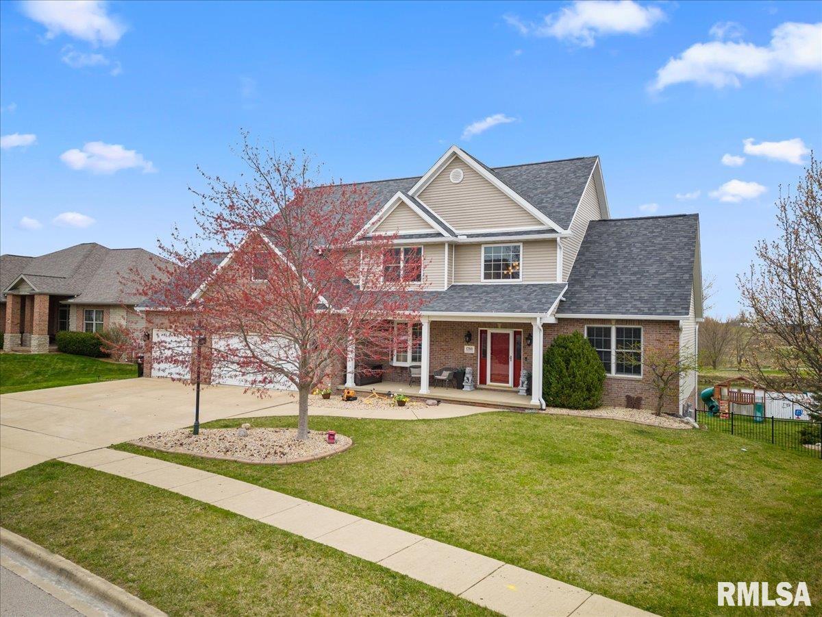 1760 Kingsbury Road Washington, IL 61571 - Photo 5 of 85 Gallery Image 5