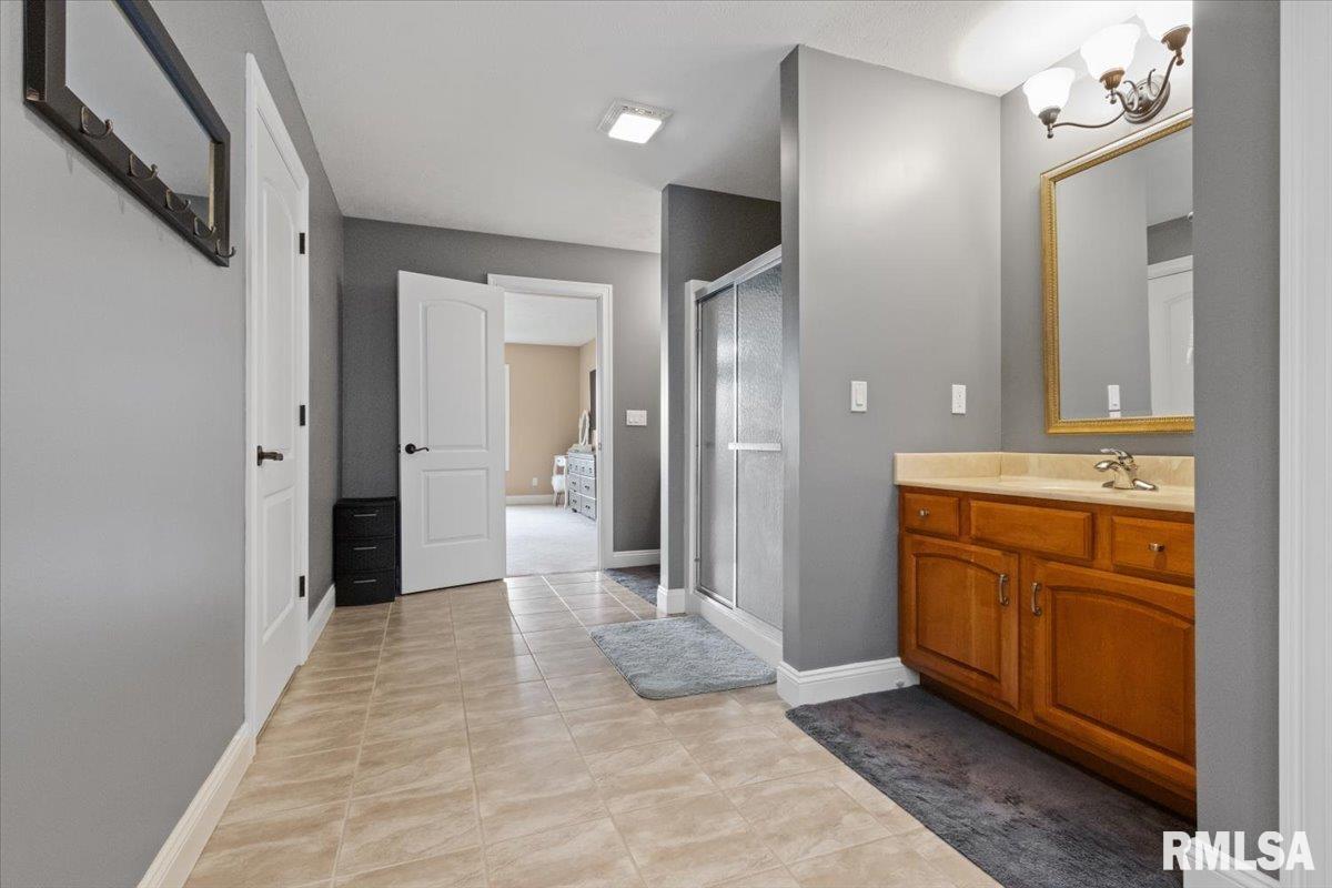 1760 Kingsbury Road Washington, IL 61571 - Photo 54 of 85 Gallery Image 54