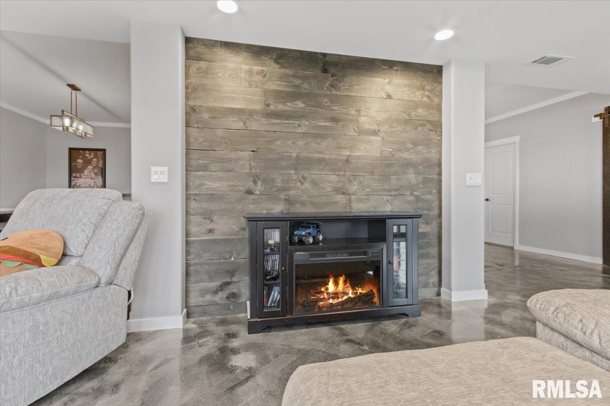 1760 Kingsbury Road Washington, IL 61571 - Photo 59 of 85 Gallery Image 59